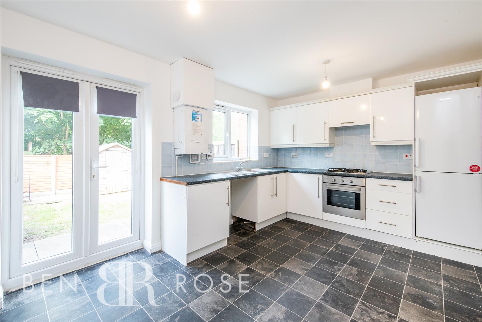 4 bed property in Park Close, Ribbleton